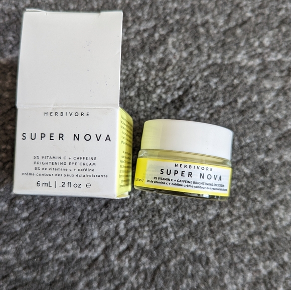 Herbivore Super Nova 5% THD Vitamin C + Caffeine Brightening Eye Cream 6ml mini - Picture 2 of 3